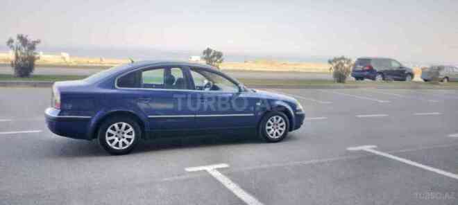 Volkswagen Passat 2003, 256,000 km - 2.0 l - Sumqayıt