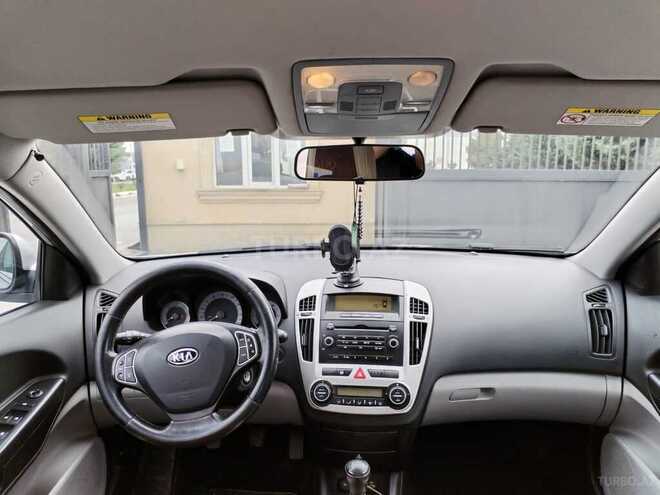 Kia Ceed 2009, 217,603 km - 1.6 l - Ucar
