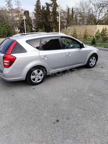 Kia Ceed 2009, 217,603 km - 1.6 l - Ucar