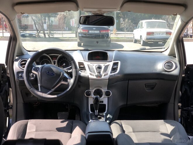 Ford Fiesta 2014, 207,000 km - 1.6 l - Bakı