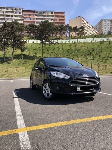 Ford Fiesta 2014, 207,000 km - 1.6 l - Bakı