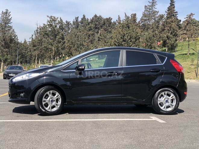 Ford Fiesta 2014, 207,000 km - 1.6 l - Bakı