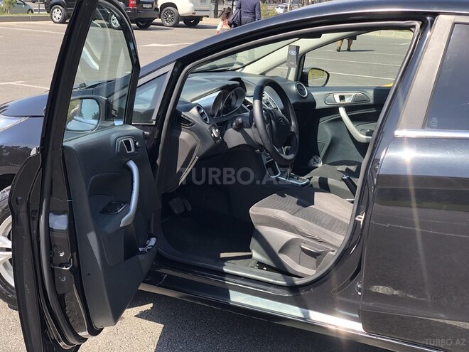 Ford Fiesta 2014, 207,000 km - 1.6 l - Bakı