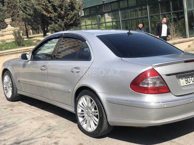 Mercedes E 320 2002, 265,112 km - 3.2 l - Bakı