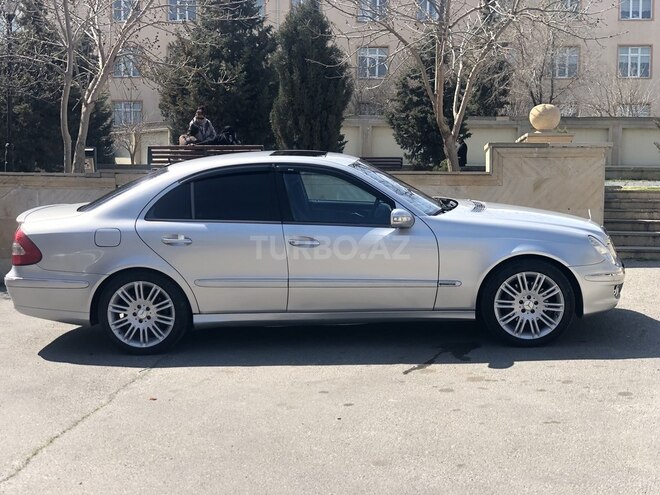 Mercedes E 320 2002, 265,112 km - 3.2 l - Bakı