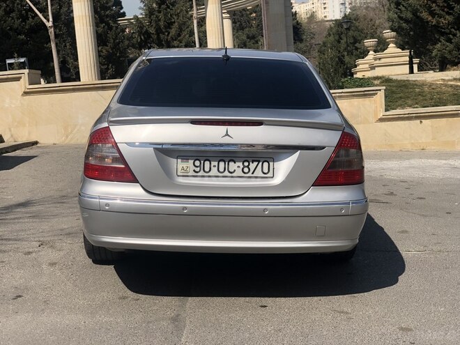 Mercedes E 320 2002, 265,112 km - 3.2 l - Bakı