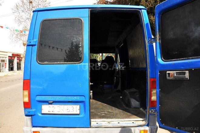 Mercedes Sprinter 312 1995, 453,324 km - 2.5 l - Qazax