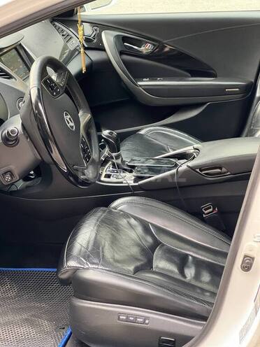 Hyundai Grandeur 2013, 170,000 km - 3.0 l - Sumqayıt