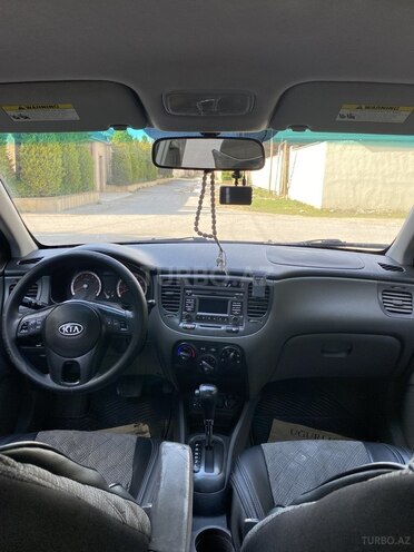Kia Rio 2010, 368,792 km - 1.6 л - Bakı