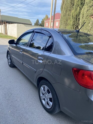 Kia Rio 2010, 368,792 km - 1.6 л - Bakı