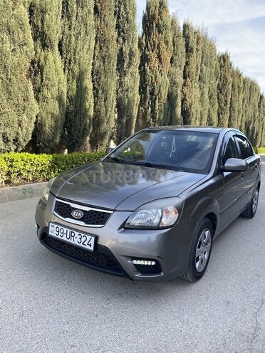 Kia Rio 2010, 368,792 km - 1.6 л - Bakı