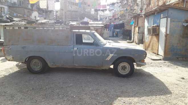 GAZ 24 1984, 300,000 km - 2.4 l - Bakı