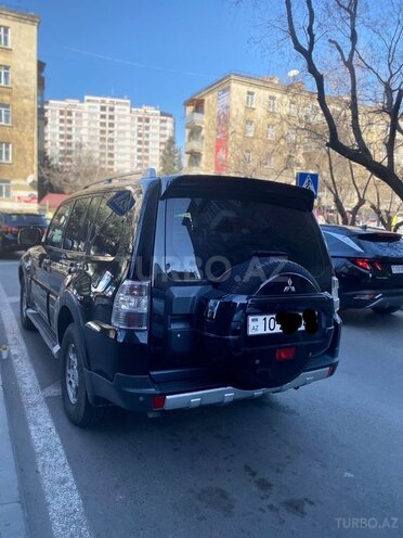 Mitsubishi Pajero 2009, 170,000 km - 3.0 л - Bakı
