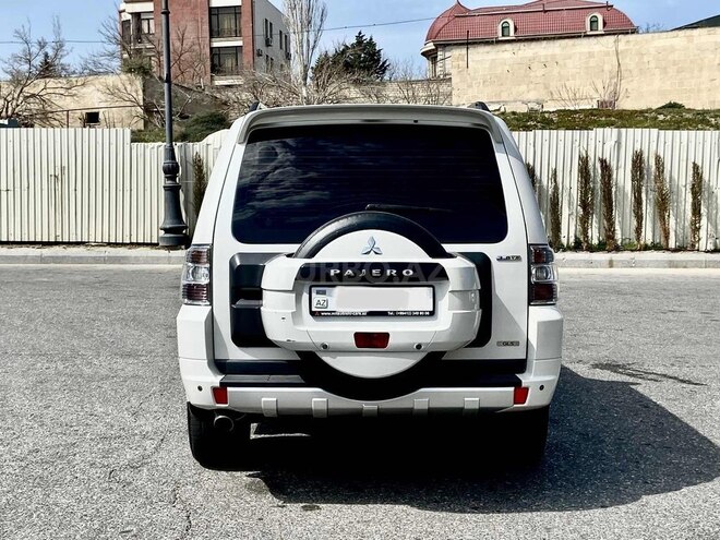 Mitsubishi Pajero 2013, 167,000 km - 3.8 л - Bakı