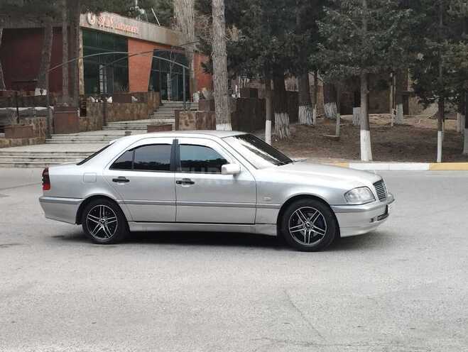 Mercedes C 200 1999, 274,000 km - 2.0 l - Sumqayıt