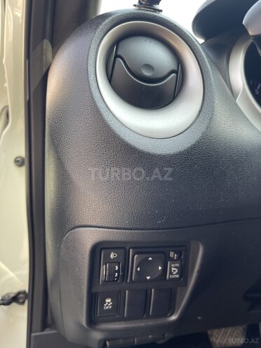 Nissan Juke 2011, 157,000 km - 1.6 л - Bakı