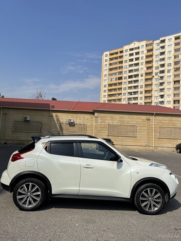 Nissan Juke 2011, 157,000 km - 1.6 л - Bakı
