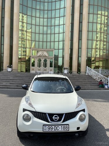 Nissan Juke 2011, 157,000 km - 1.6 л - Bakı
