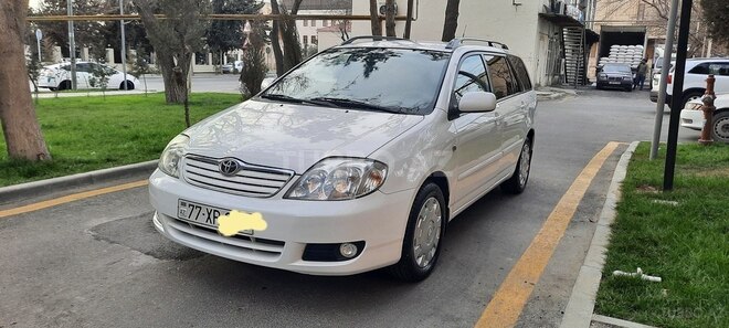 Toyota Corolla 2006, 198,000 km - 1.4 l - Bakı