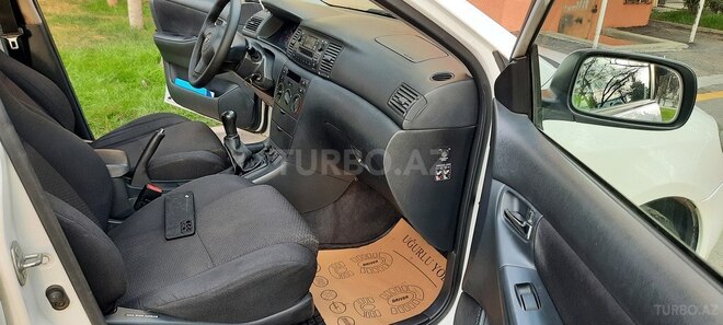 Toyota Corolla 2006, 198,000 km - 1.4 l - Bakı