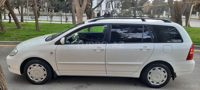 Toyota Corolla 2006, 198,000 km - 1.4 l - Bakı