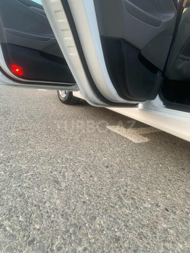 Hyundai Sonata 2011, 240,000 km - 2.4 l - Bakı