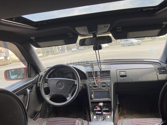 Mercedes C 220 1993, 297,620 km - 2.2 l - Bakı
