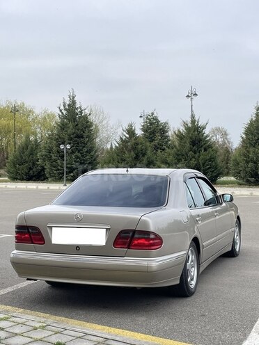 Mercedes E 220 1999, 286,750 km - 2.2 l - Ağdaş