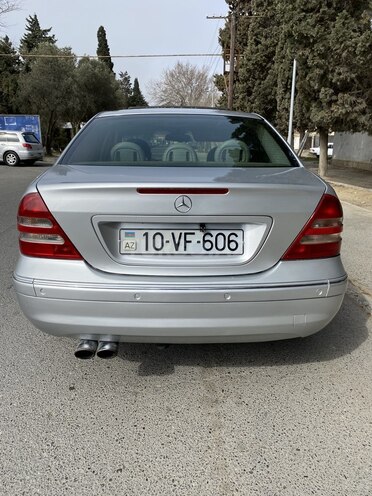Mercedes C 200 2001, 495,000 km - 2.0 l - Bakı