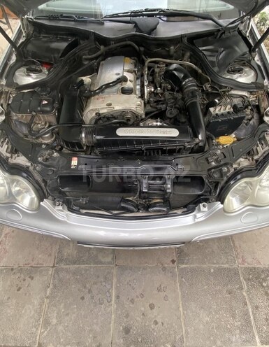 Mercedes C 200 2001, 495,000 km - 2.0 l - Bakı