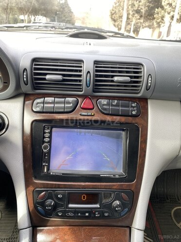 Mercedes C 200 2001, 495,000 km - 2.0 l - Bakı