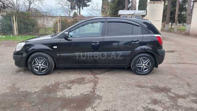 Kia Rio 2005, 263,650 km - 1.4 l - Qazax