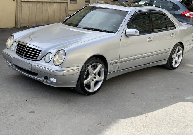 Mercedes E 320 2001, 94,851 km - 3.2 л - Bakı