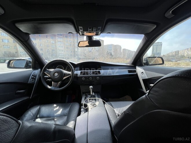 BMW 525 2004, 294,000 km - 2.5 l - Bakı