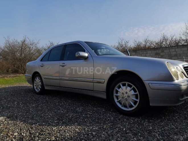 Mercedes E 200 2001, 237,000 km - 2.0 л - Bakı