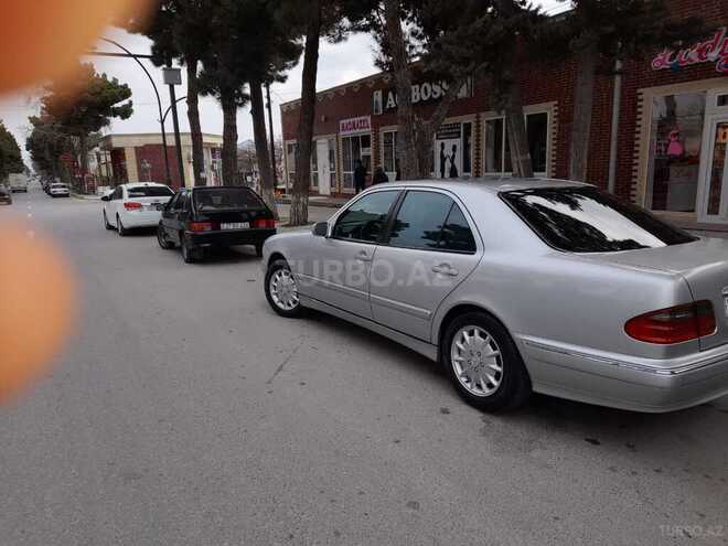 Mercedes E 200 2001, 237,000 km - 2.0 л - Bakı