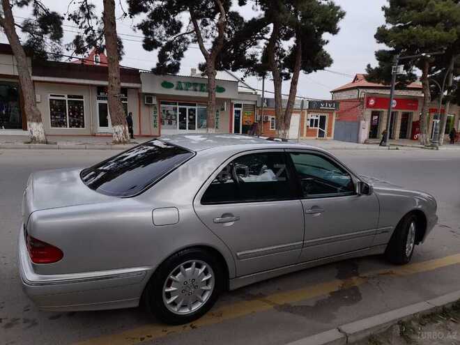 Mercedes E 200 2001, 237,000 km - 2.0 л - Bakı