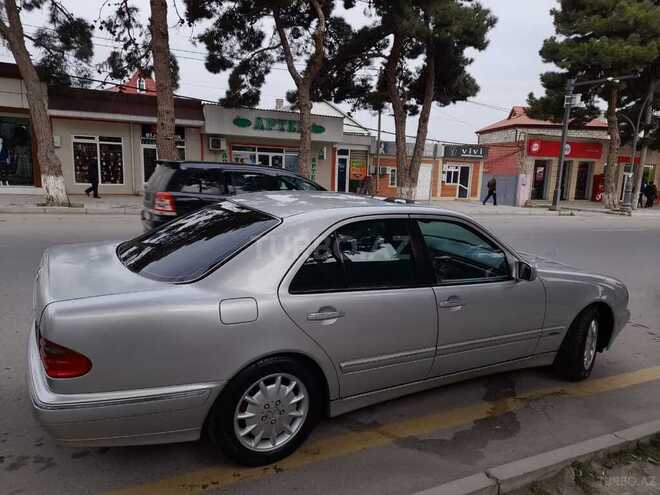Mercedes E 200 2001, 237,000 km - 2.0 л - Bakı
