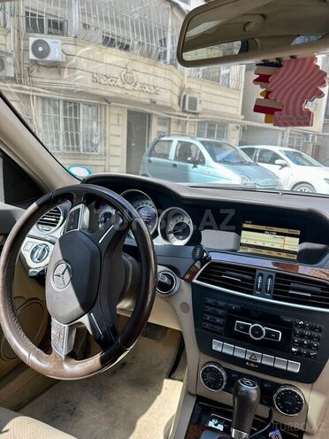 Mercedes C 250 2012, 131,000 km - 1.8 l - Bakı