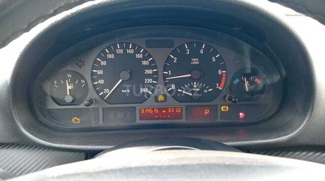 BMW 320 2002, 315,000 km - 2.0 л - Şəki