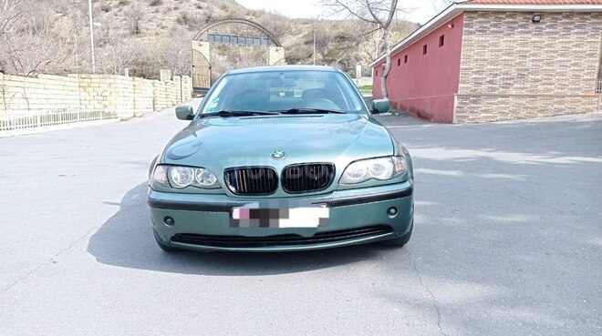 BMW 320 2002, 315,000 km - 2.0 л - Şəki