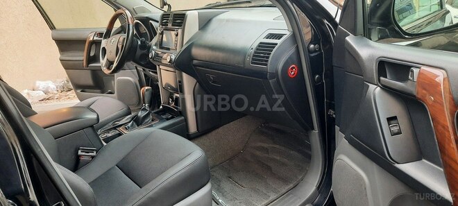 Toyota Prado 2011, 220,000 km - 2.7 l - Bakı