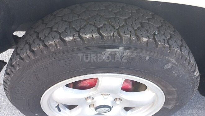 Toyota RAV4 1995, 230,000 km - 2.0 л - Bakı