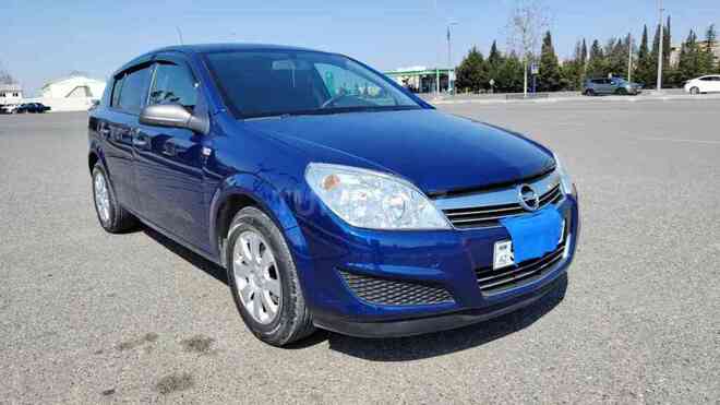Opel Astra 2009, 215,000 km - 1.4 l - Gəncə