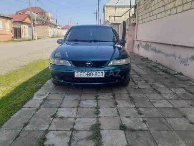 Opel Vectra 1999, 123,000 km - 1.6 l - Qazax
