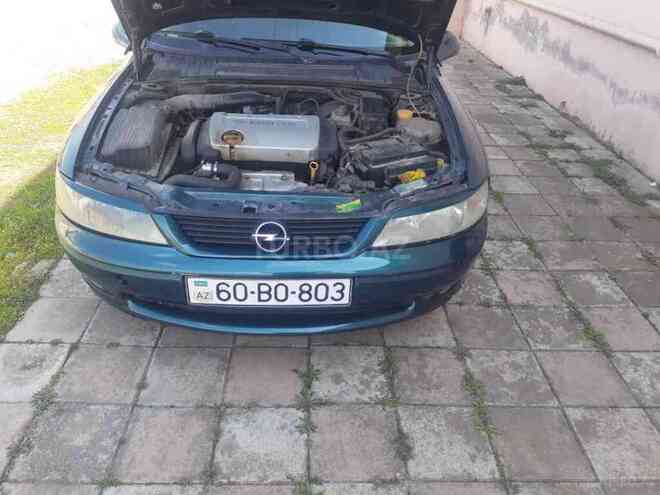 Opel Vectra 1999, 123,000 km - 1.6 l - Qazax