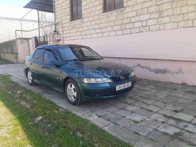 Opel Vectra 1999, 123,000 km - 1.6 l - Qazax