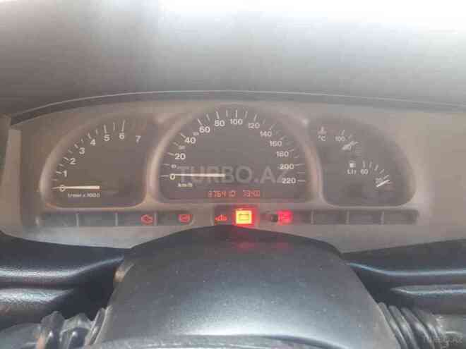 Opel Vectra 1999, 123,000 km - 1.6 l - Qazax