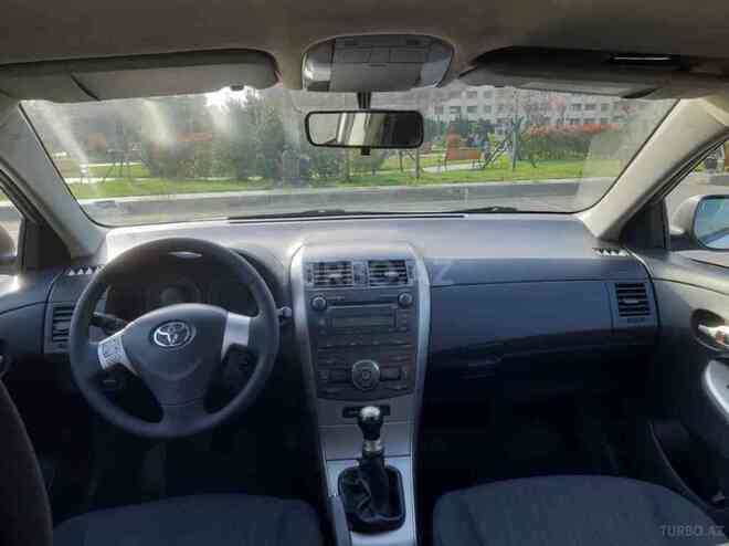 Toyota Corolla 2008, 185,000 km - 1.4 l - Bakı