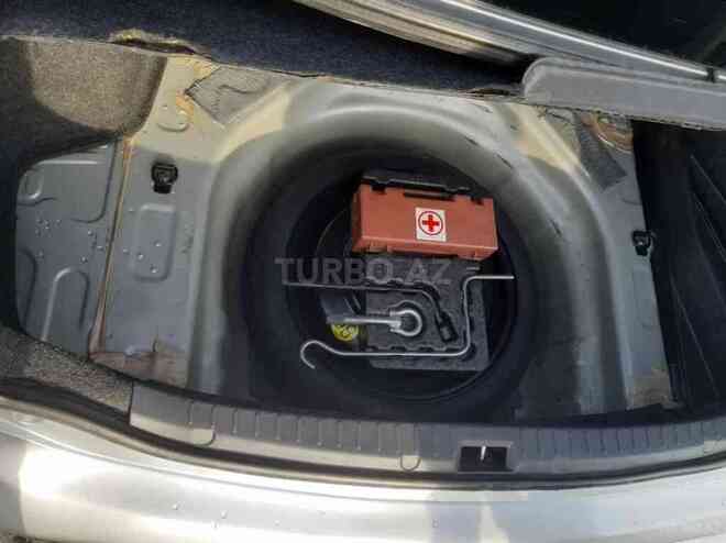 Toyota Corolla 2008, 185,000 km - 1.4 l - Bakı
